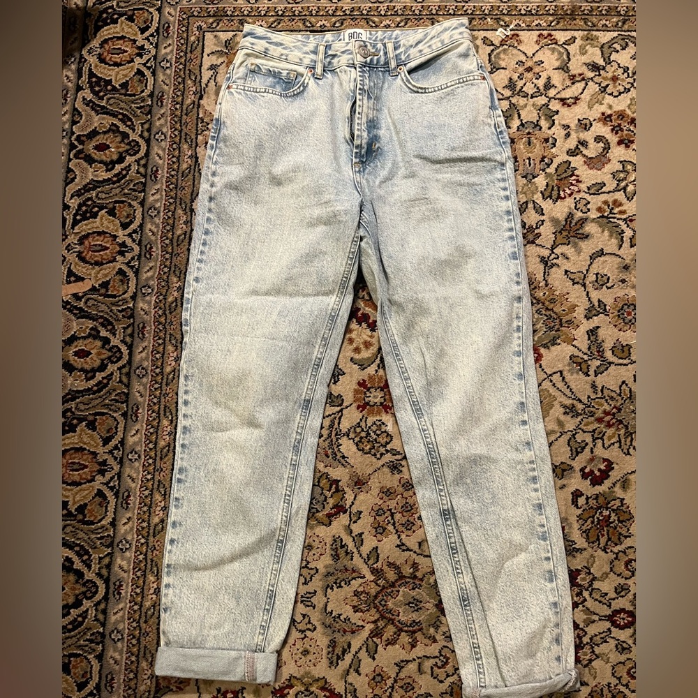 BDG -Urban Outfitters Mom High Rise